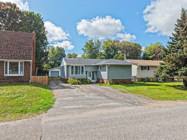 677 Tackaberry Drive — photo 2
