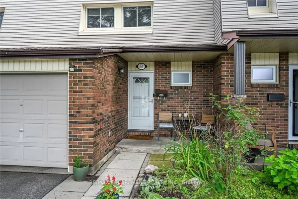 30 Regent Avenue — photo 2