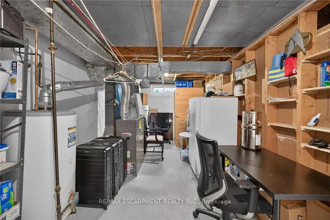 30 Regent Avenue — photo 43