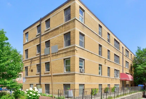4 Robinson Street, Unit 10