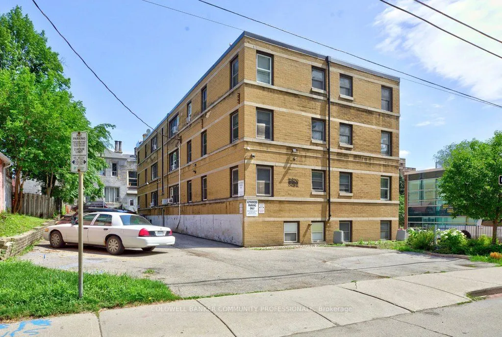 4 Robinson Street, Unit 10 — photo 40