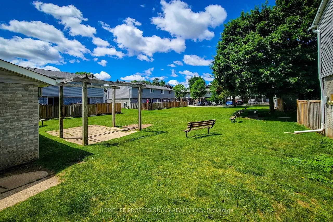 488 Grey Street — photo 40