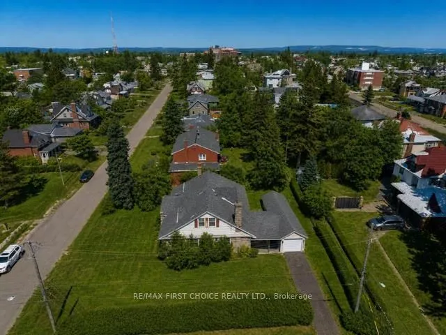 43 Summit Avenue — photo 49