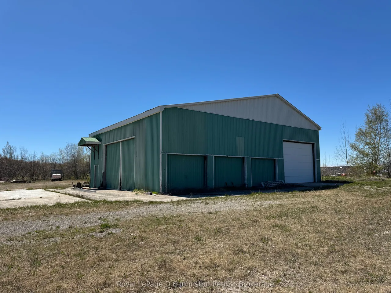1895 Bruce Road 20 Road
