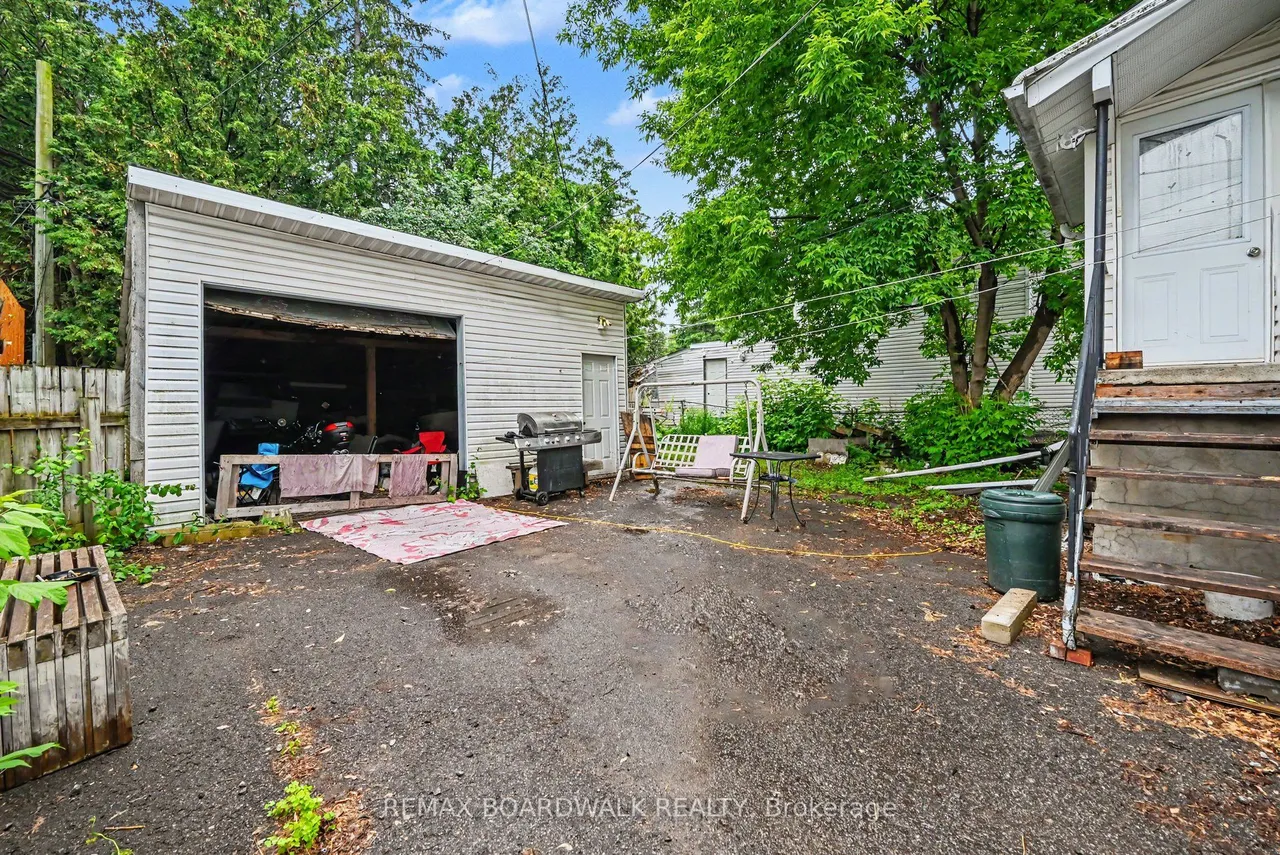 46 Jolliet Avenue — photo 25
