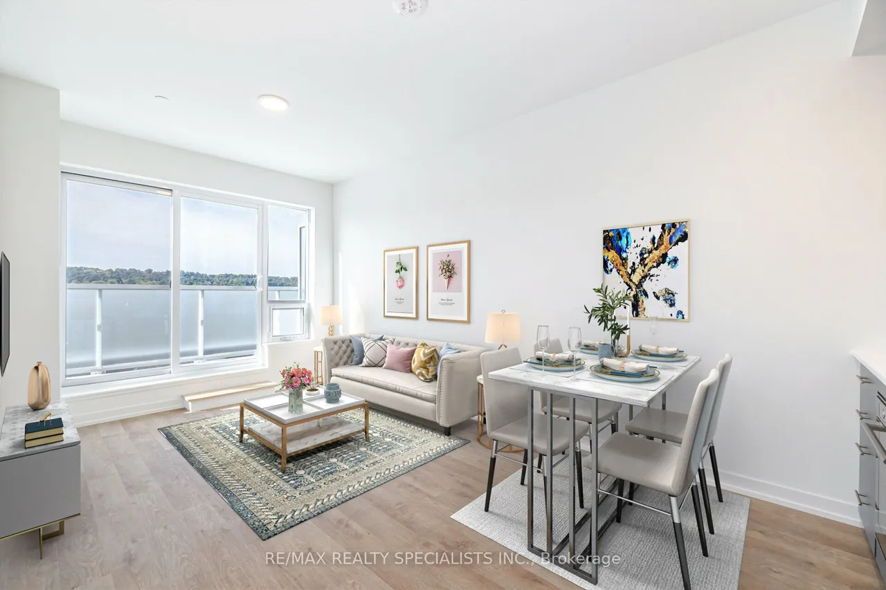 415 Main Street W