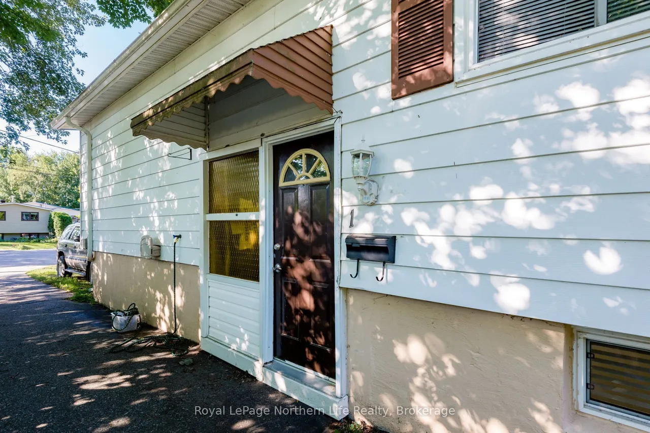 3 David Court — photo 3