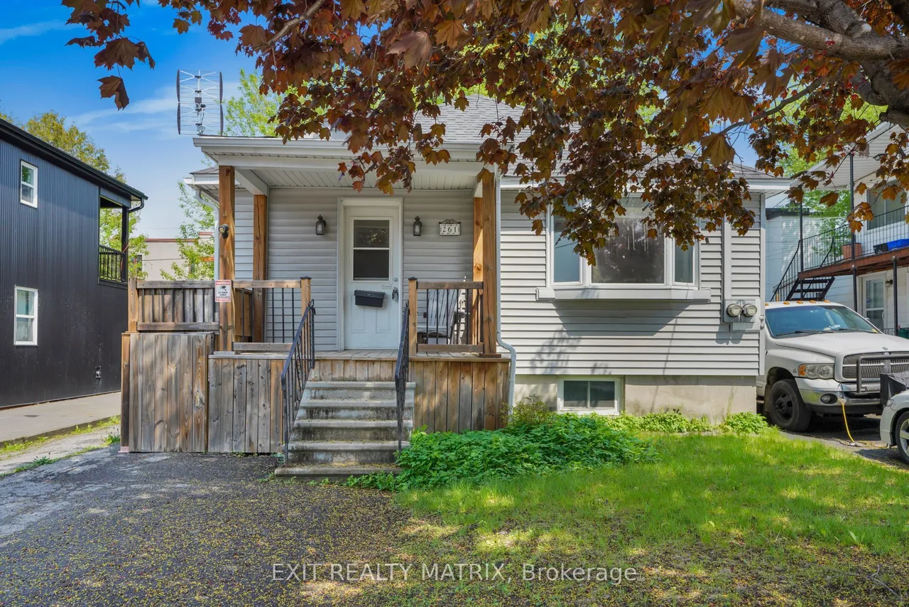 261 Montfort Street — photo 2
