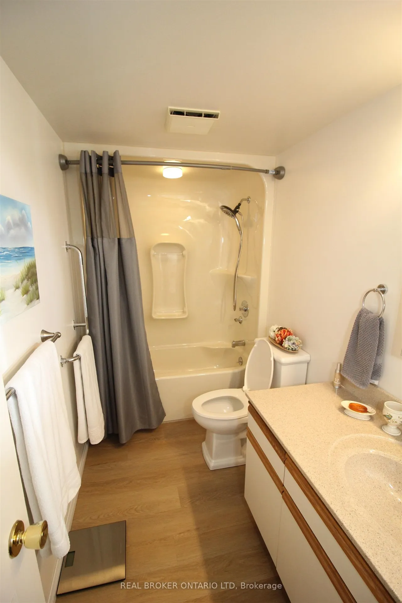500 Toledo Street, Unit 320 — photo 17