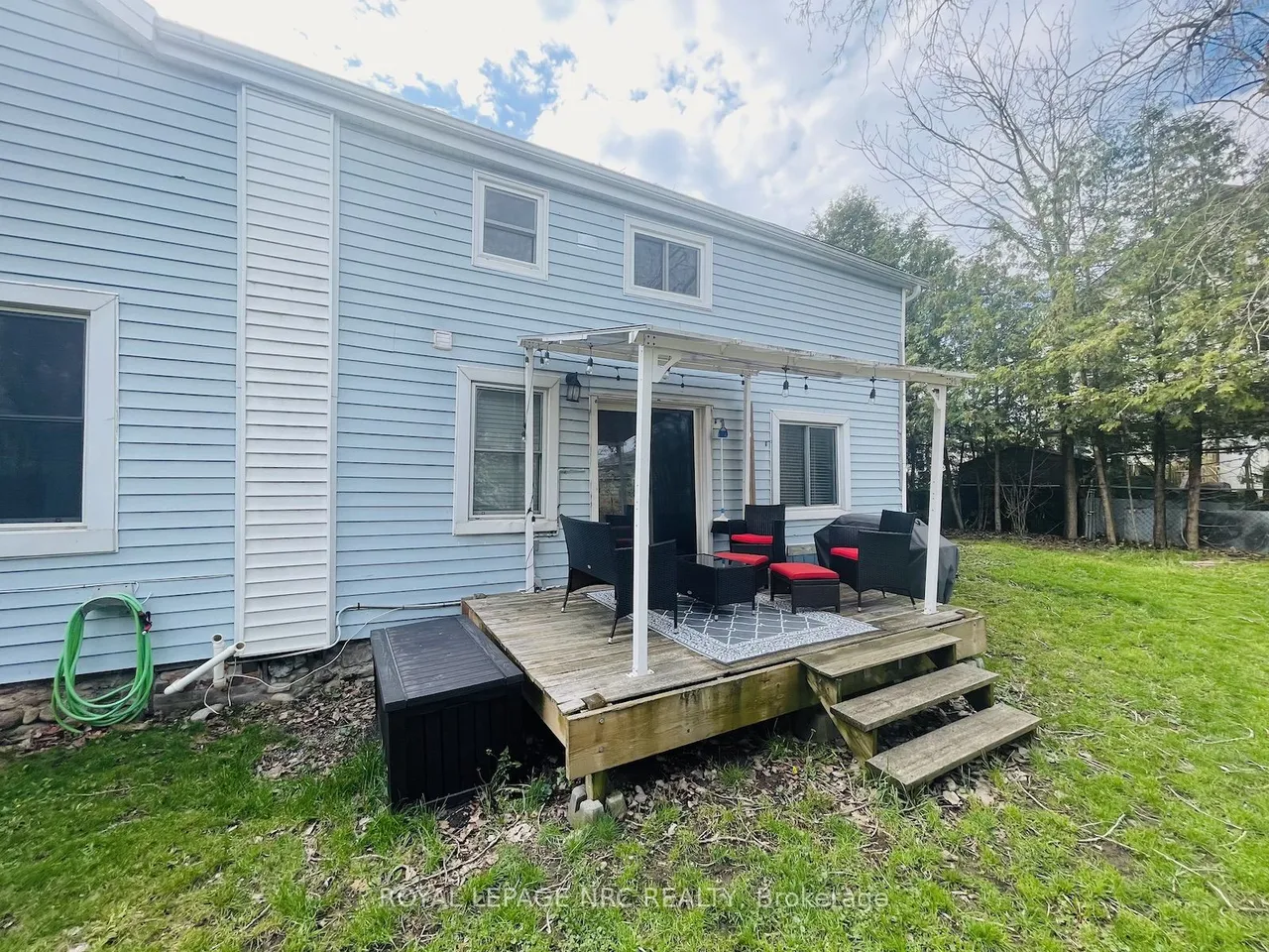 1 John Avenue — photo 35