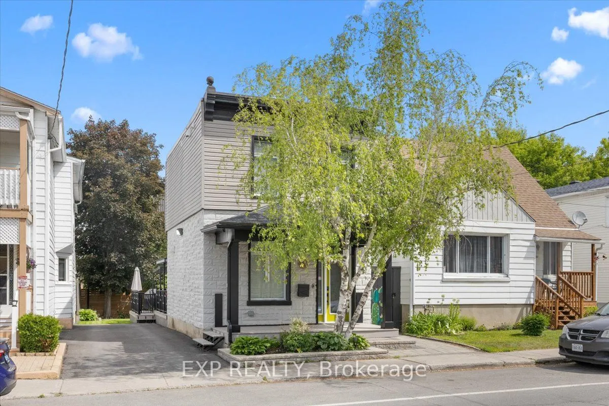 185 Deschamps Avenue
