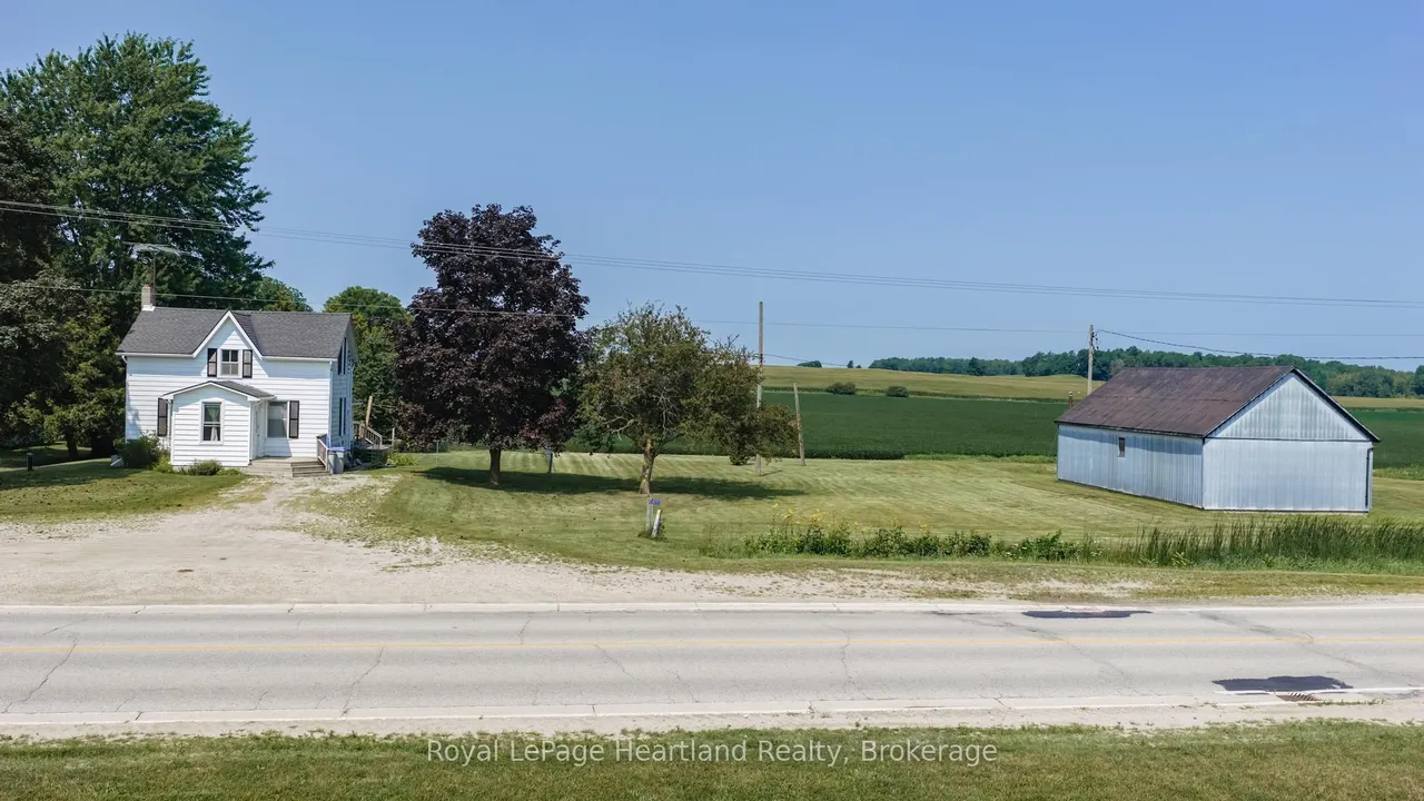 82155 London Road — photo 2