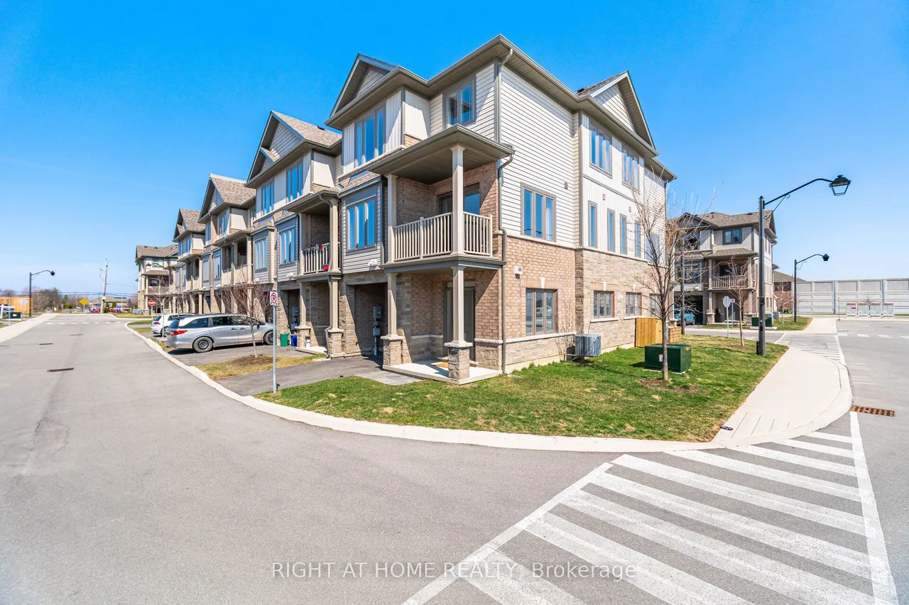 27 Rachel Drive — photo 2