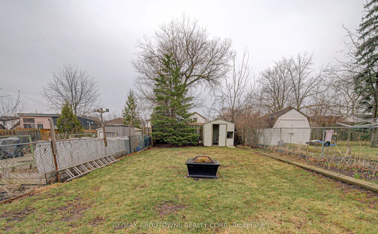 227 East 23rd Street — photo 33