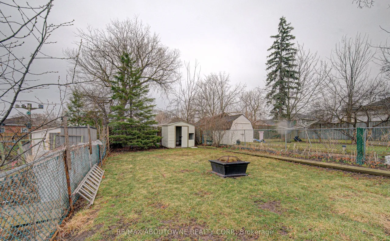 227 East 23rd Street — photo 34