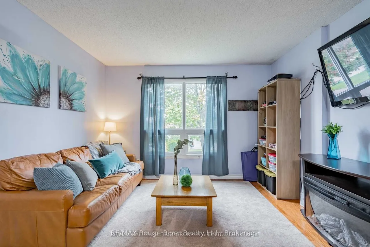 465 Burnham Manor Court — photo 3