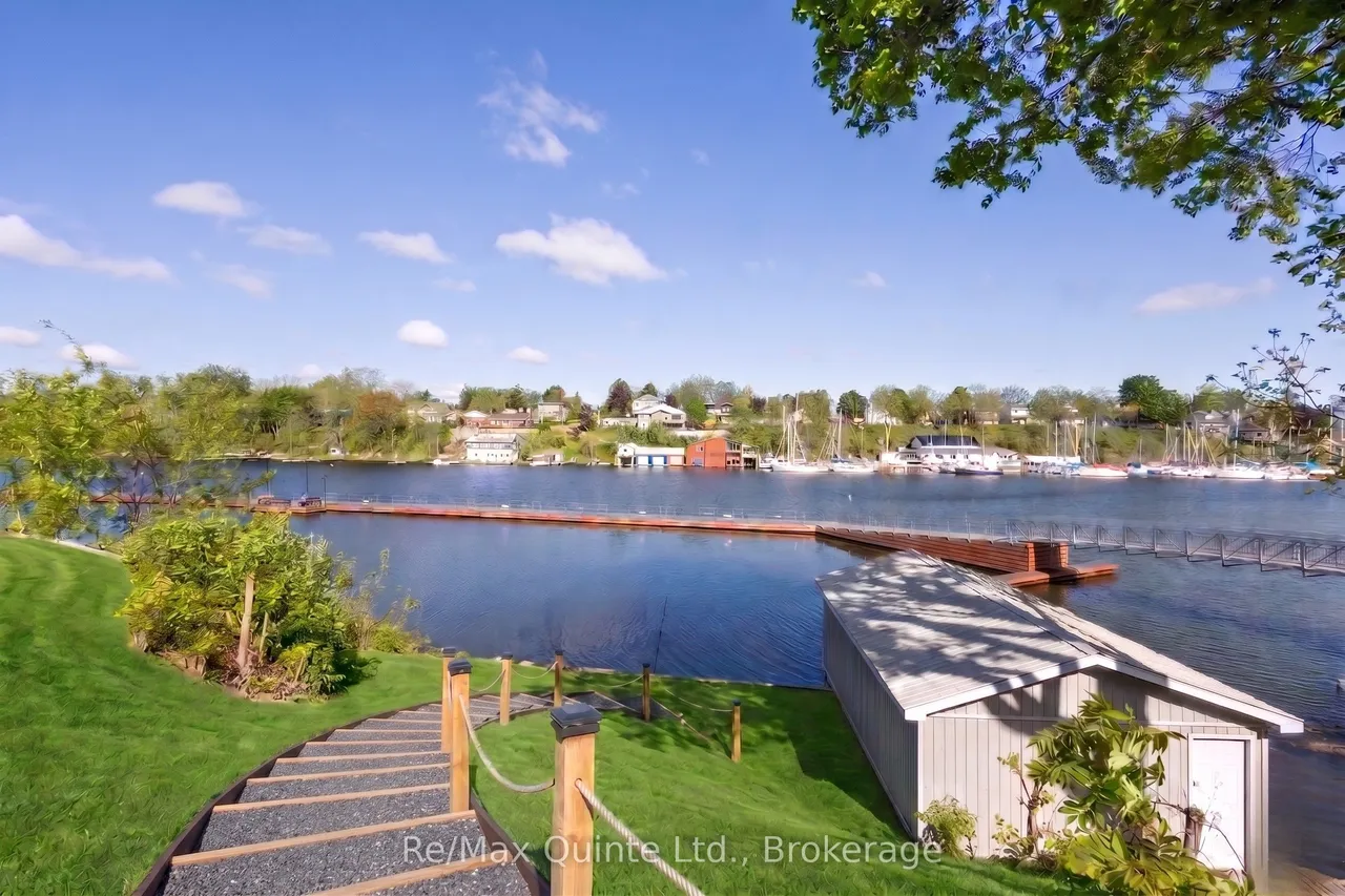 125 Villeneuve Drive — photo 49