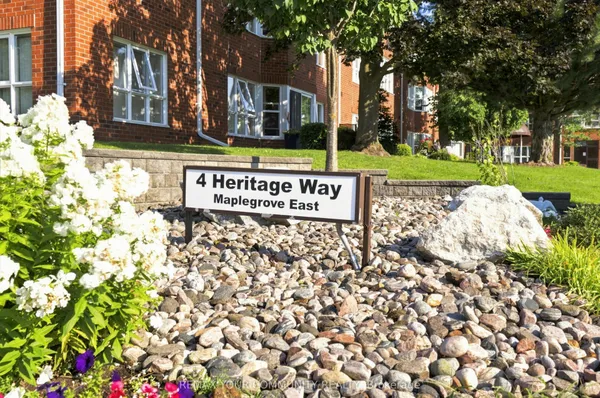 4 Heritage Way