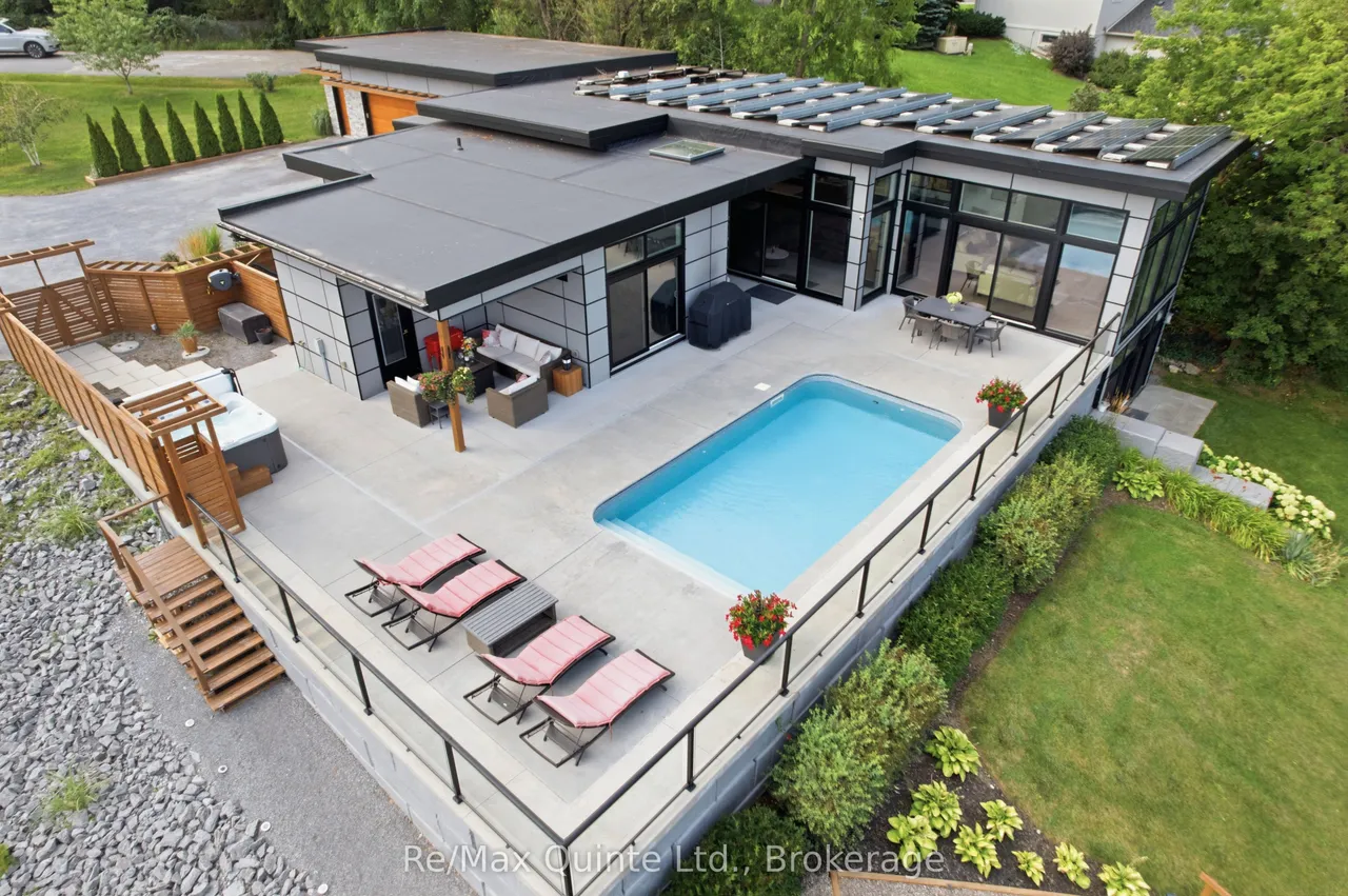 8 Bayview Point Road — photo 49