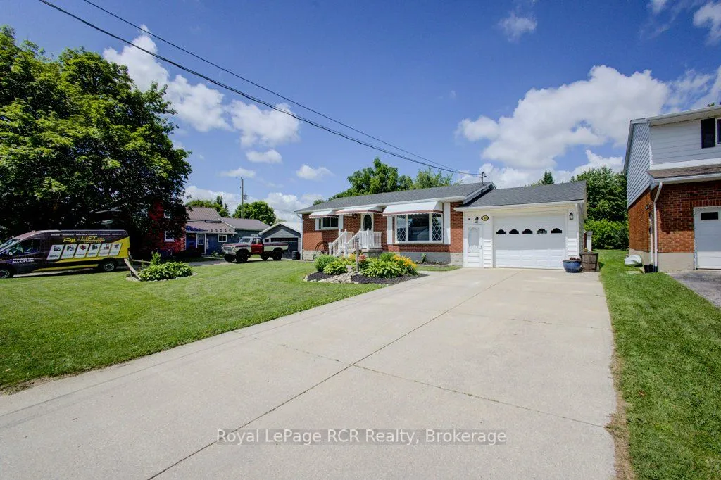 280 Domville Street — photo 3