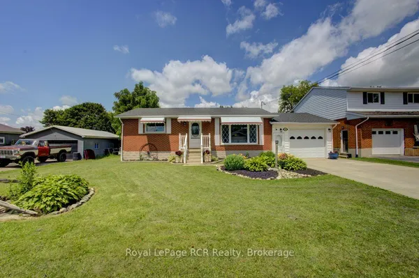 280 Domville Street