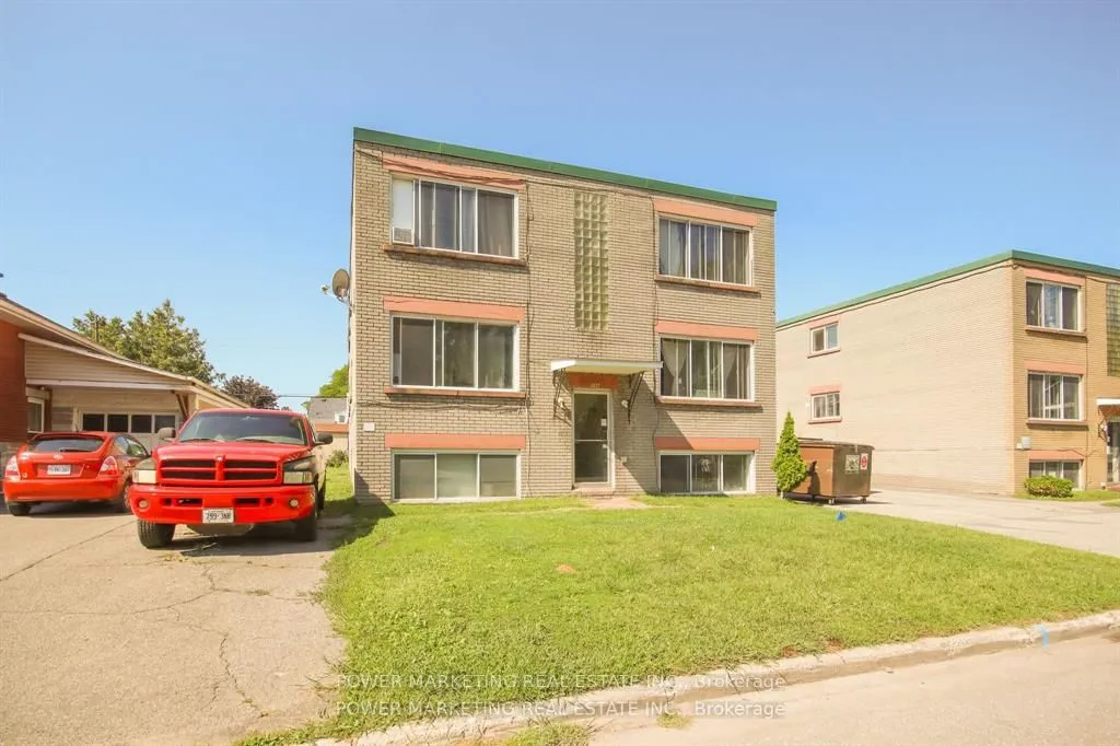 656 DE L'EGLISE Street — photo 2