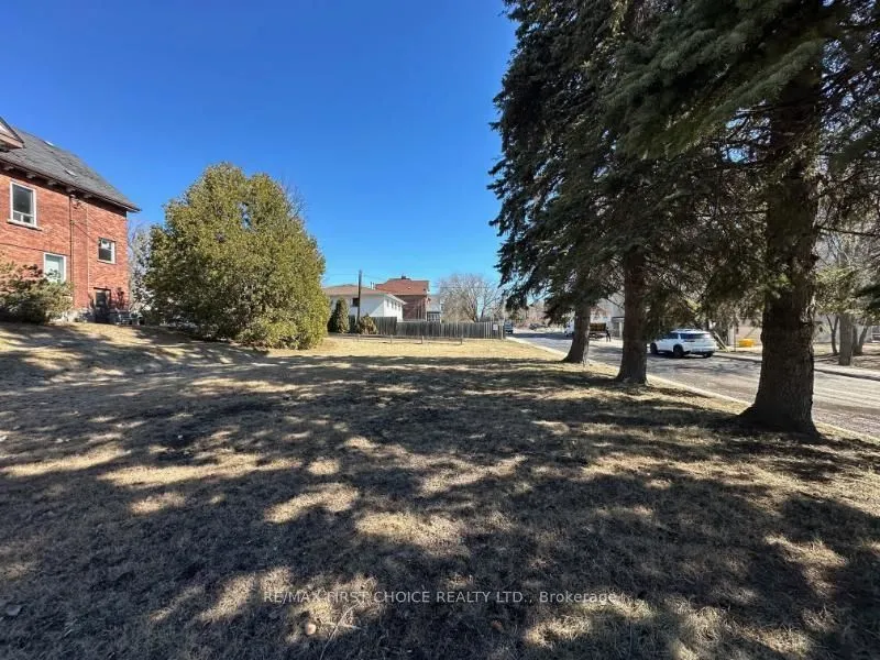 372 PT Red River Road