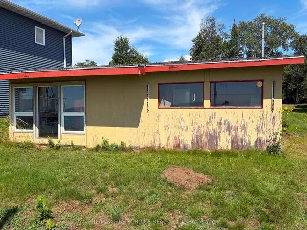 641 Pebbly Beach Road — photo 2
