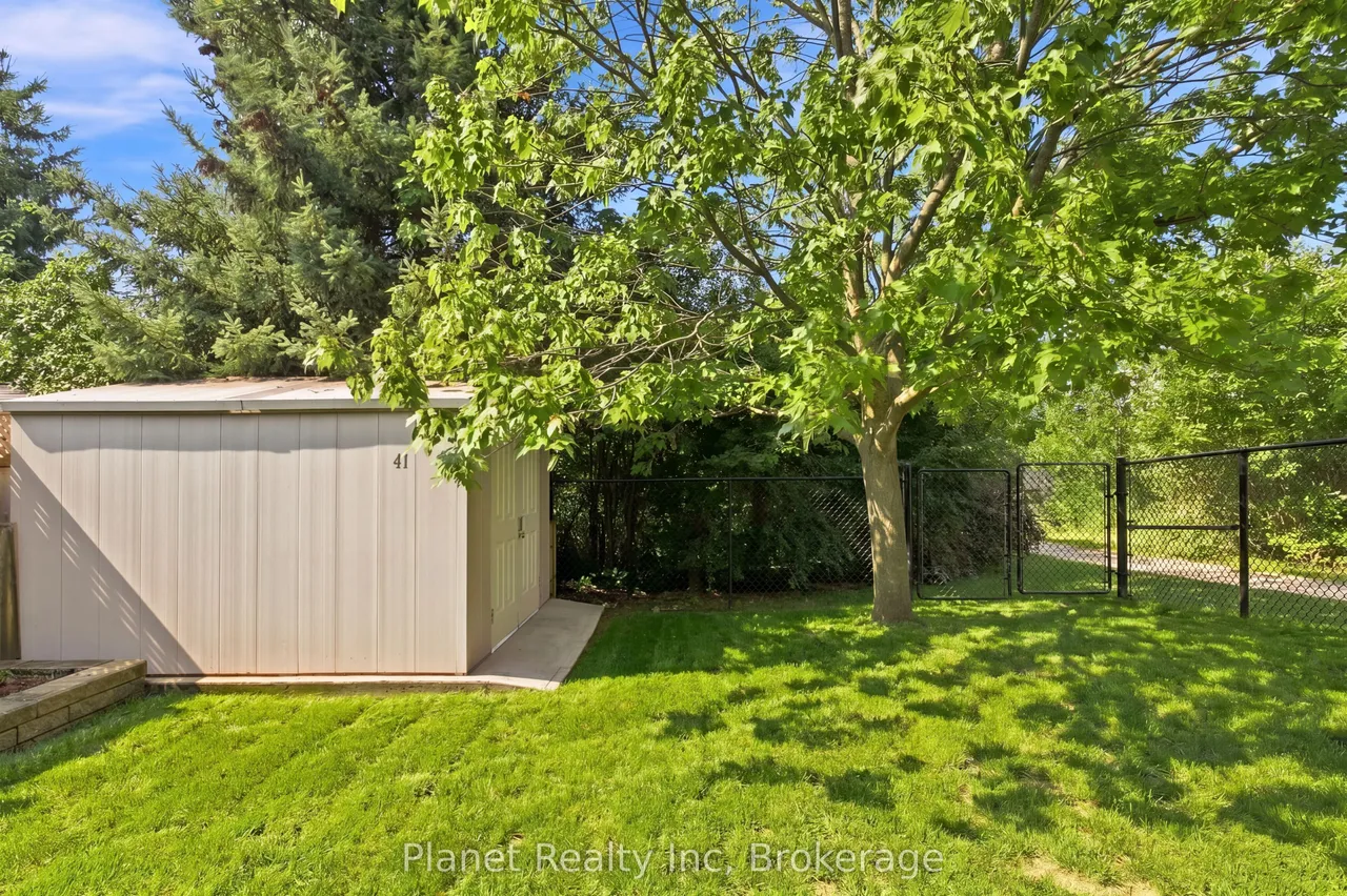 41 Boulder Crescent — photo 35