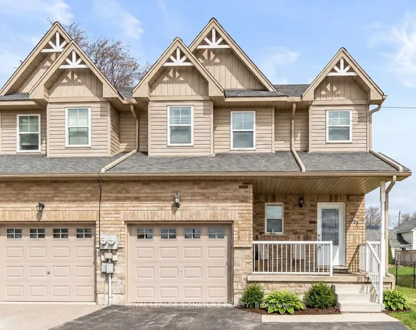 517 Victoria Street — photo 2