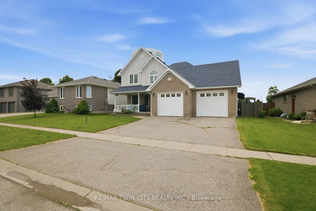 61 Sunnyside Drive — photo 3