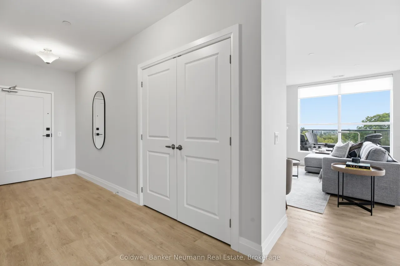 1882 Gordon Street — photo 3