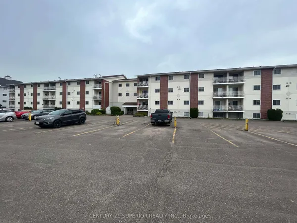 725 James Street S, Unit 160