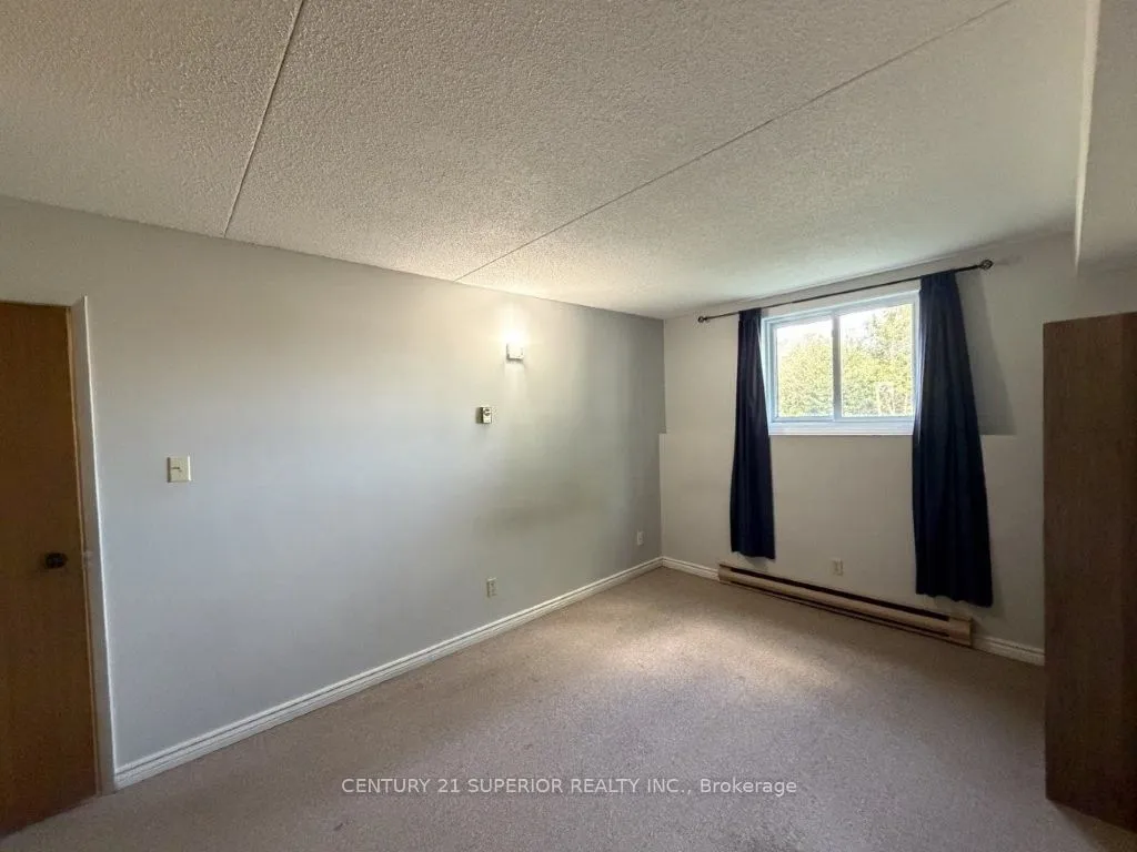725 James Street S, Unit 160 — photo 14