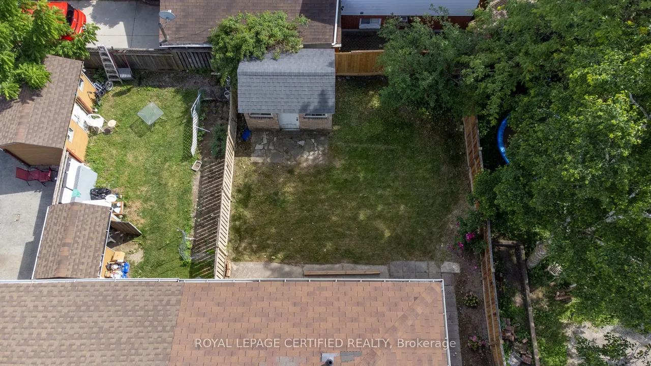 111 Limeridge Road W — photo 44