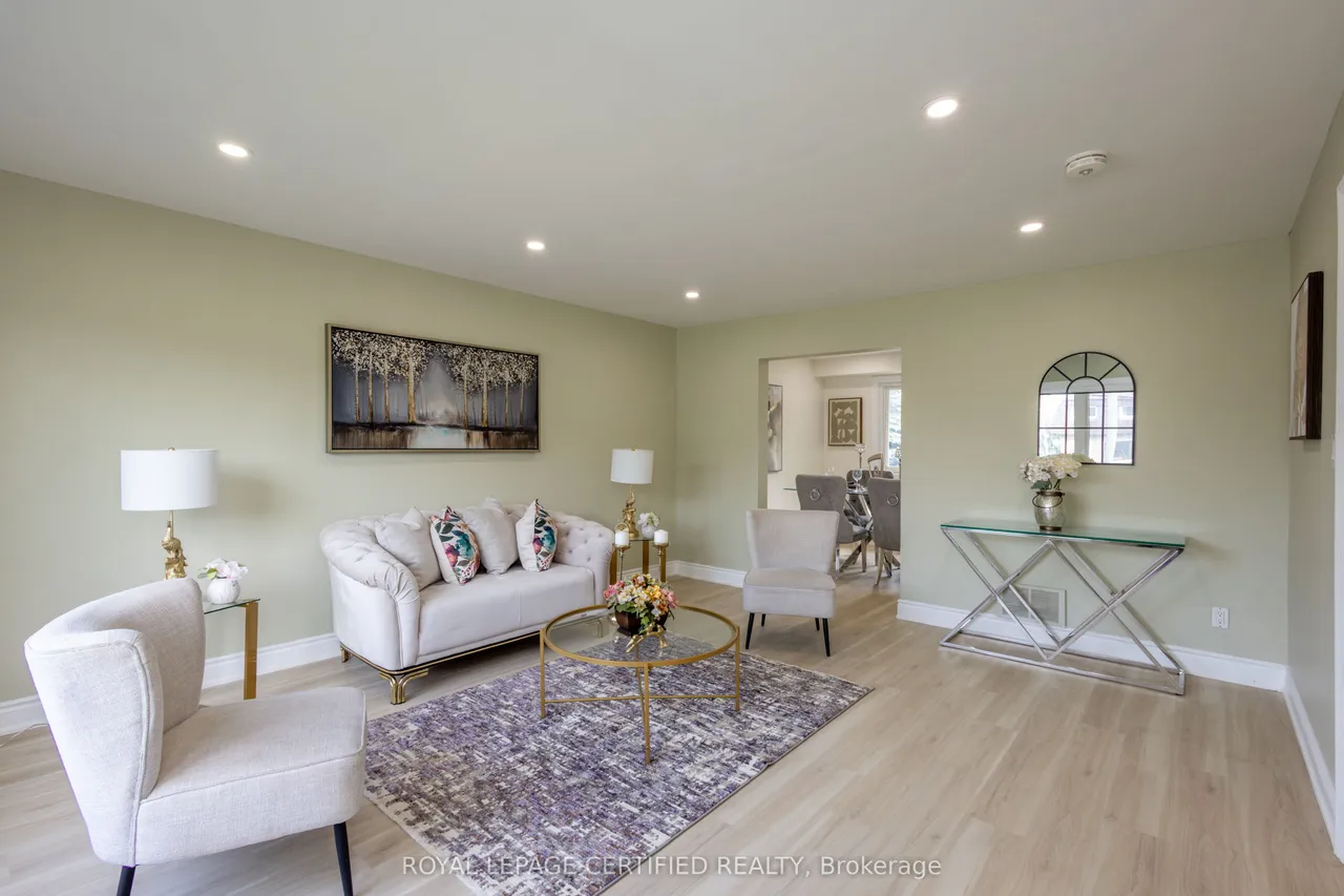111 Limeridge Road W
