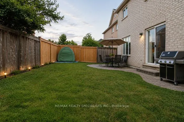 7 Kingspoint Circle — photo 19