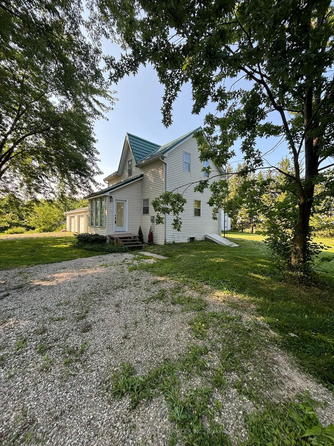 1900 Bruce Road 15