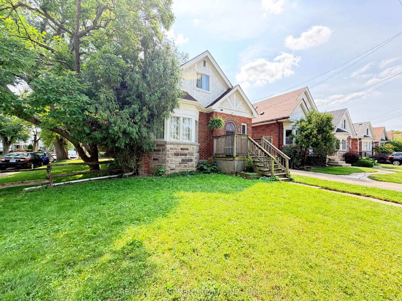 1 Norwood Road — photo 3
