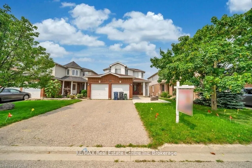 61 MOFFATT Lane
