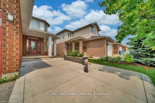 61 MOFFATT Lane — photo 2