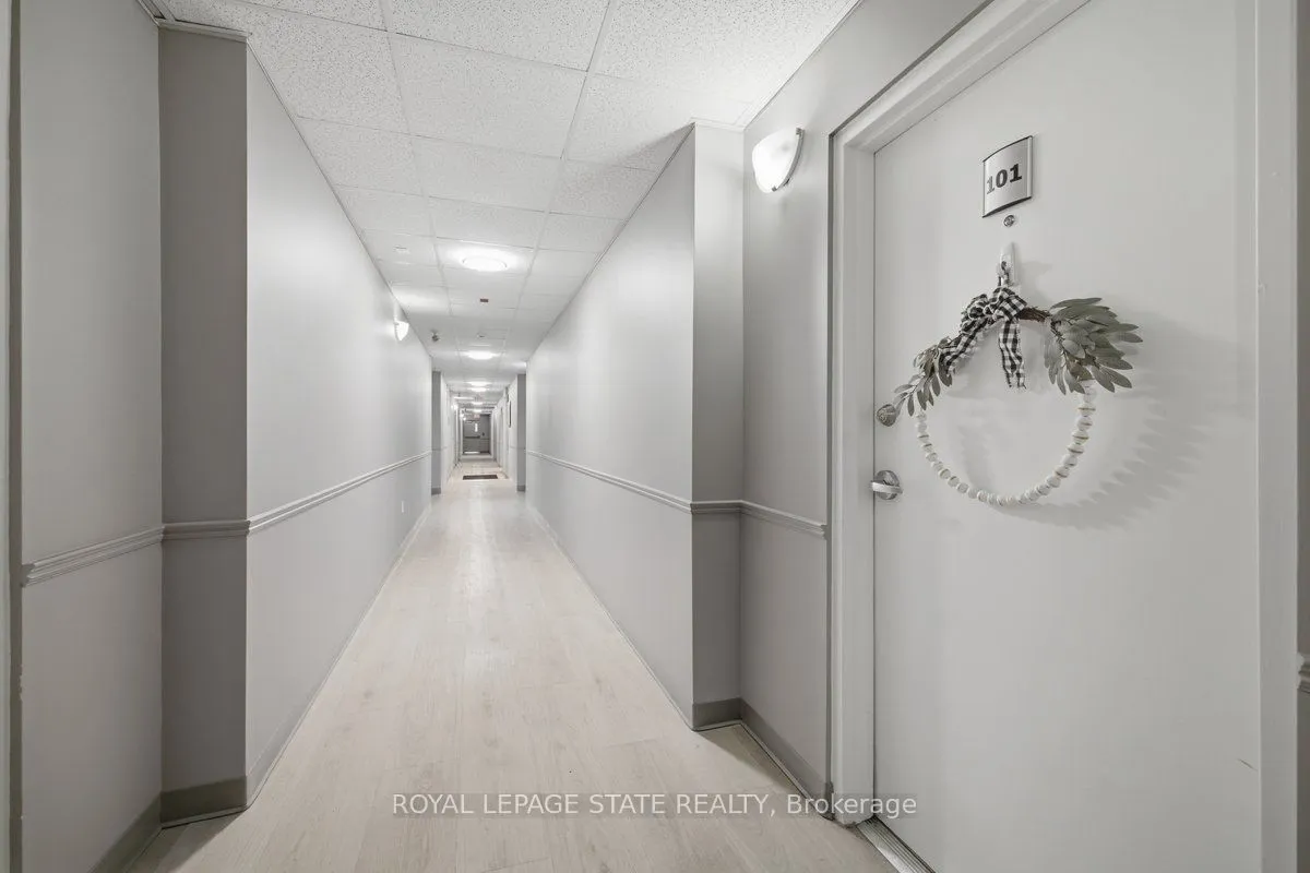 12 St Andrew Street — photo 3
