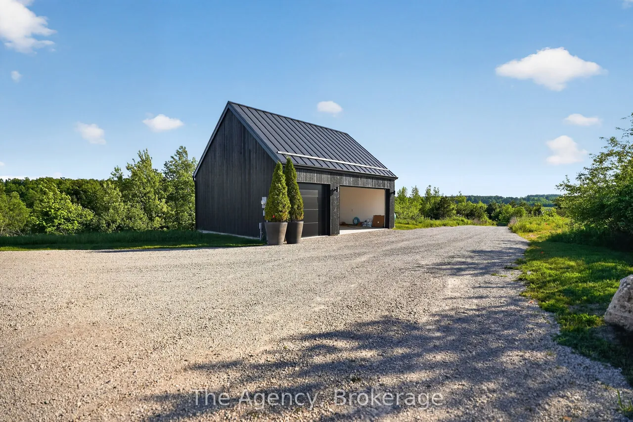 716555 1st Line E — photo 42