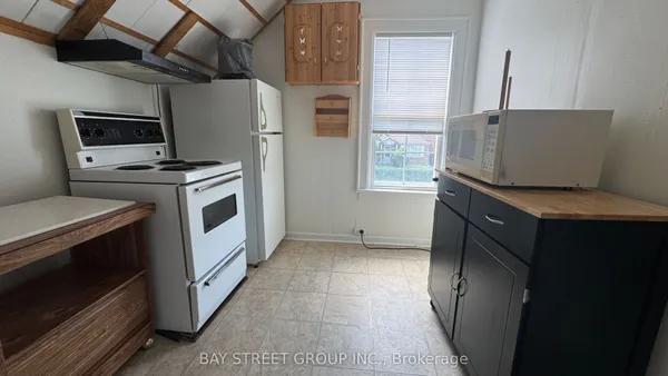4138 Drummond Road — photo 2