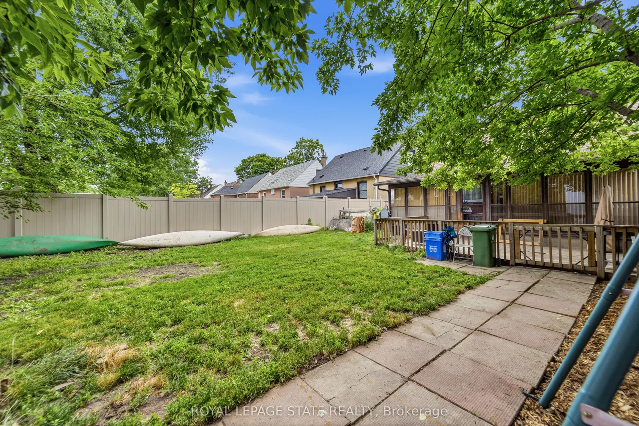 197 East 12th Street — photo 29