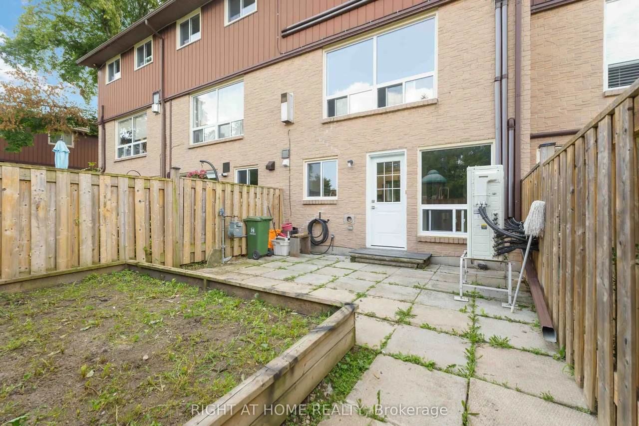 66 Summercrest Drive — photo 25