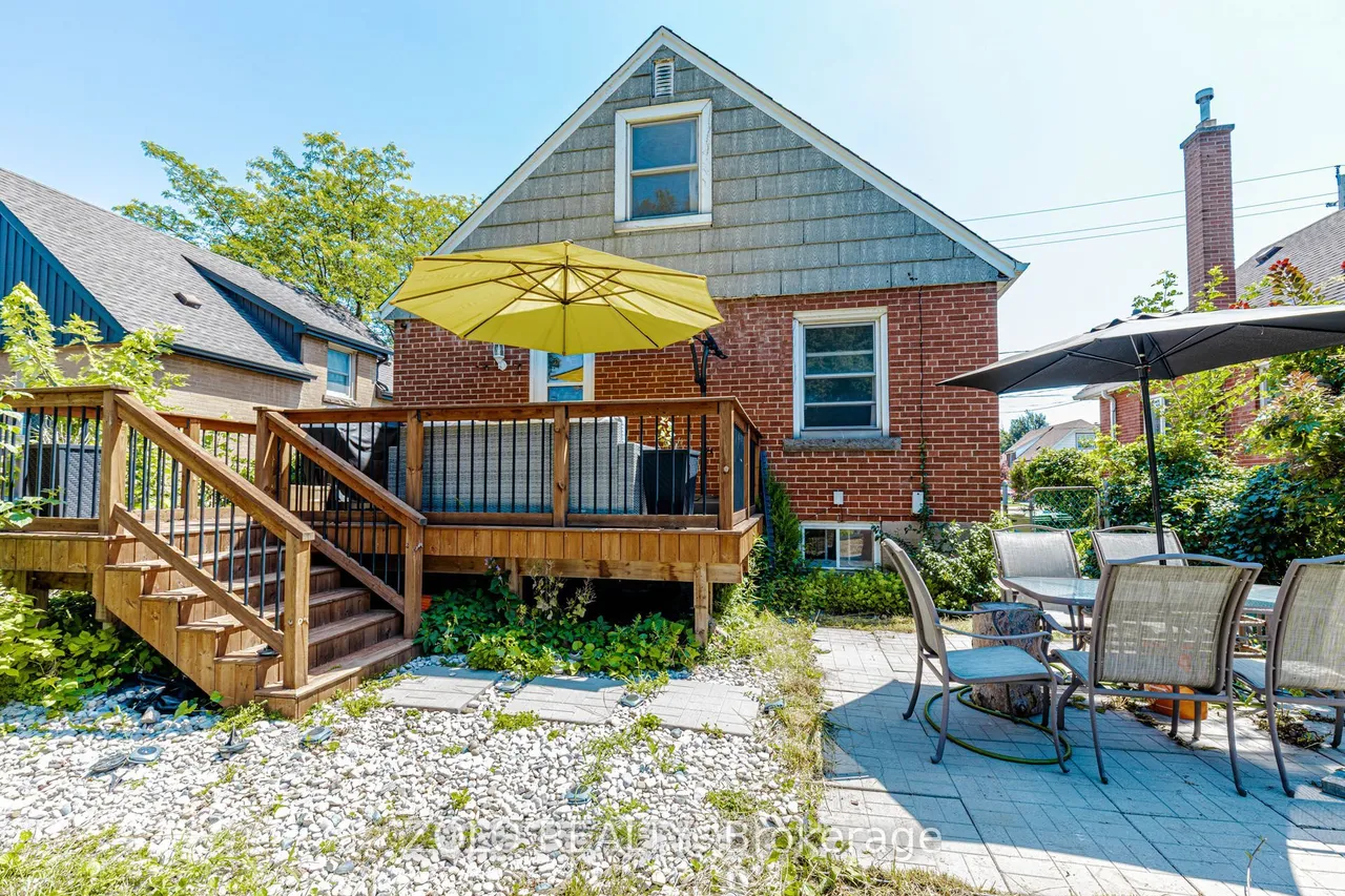 236 Parkdale Avenue S — photo 48