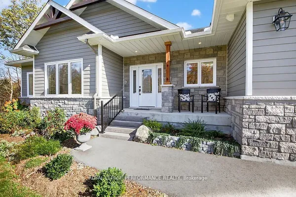 127 Ernest Way — photo 2