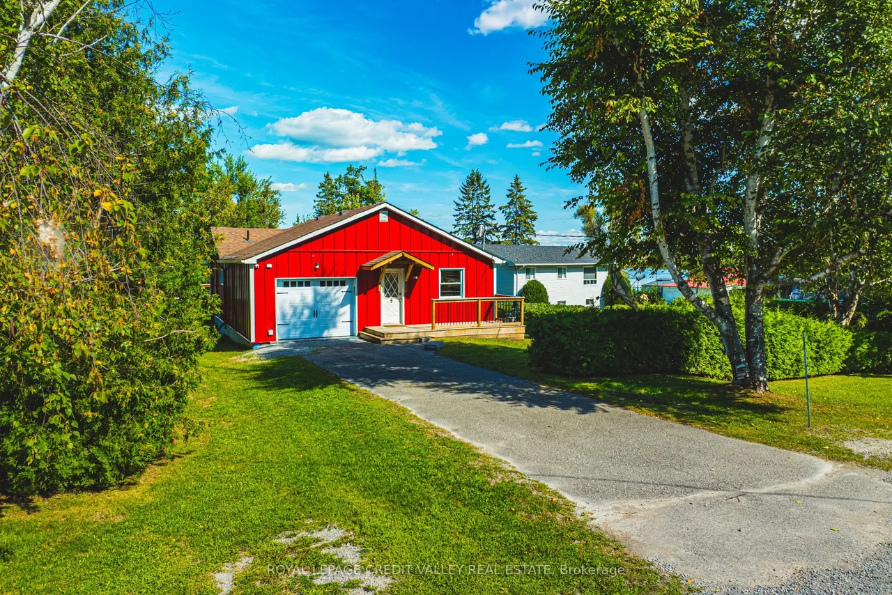 8 Ewen Street — photo 3