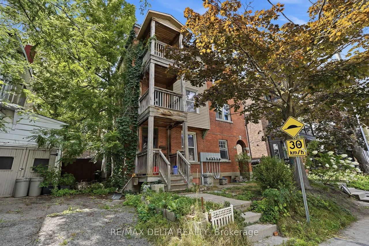 516 Bay Street